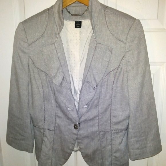 Gray blazer - Picture 2 of 7